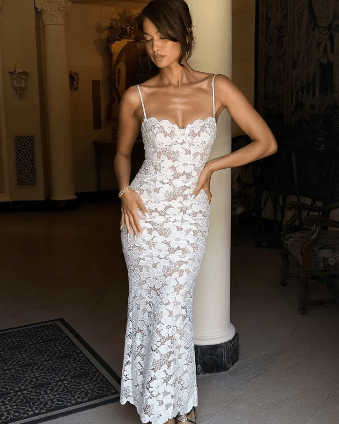 Aderyn | Lace Silhouette Dress - Felova Amsterdam